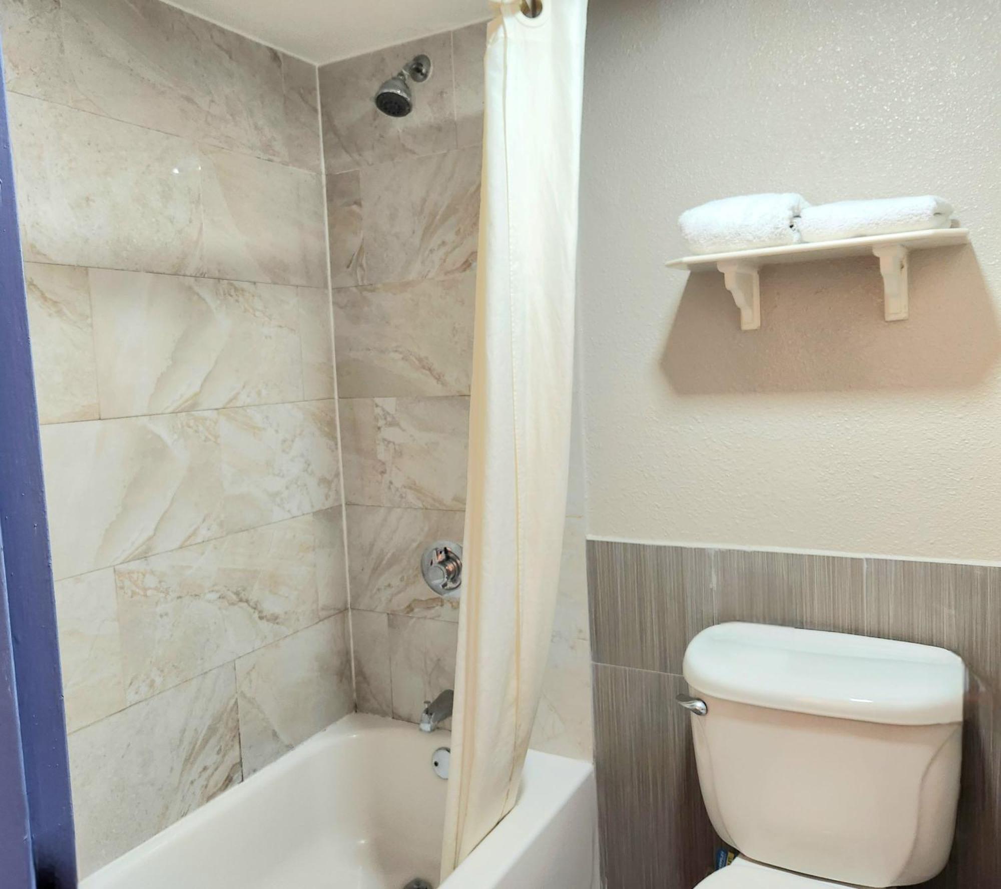 Days Inn By Wyndham יוסטון מראה חיצוני תמונה